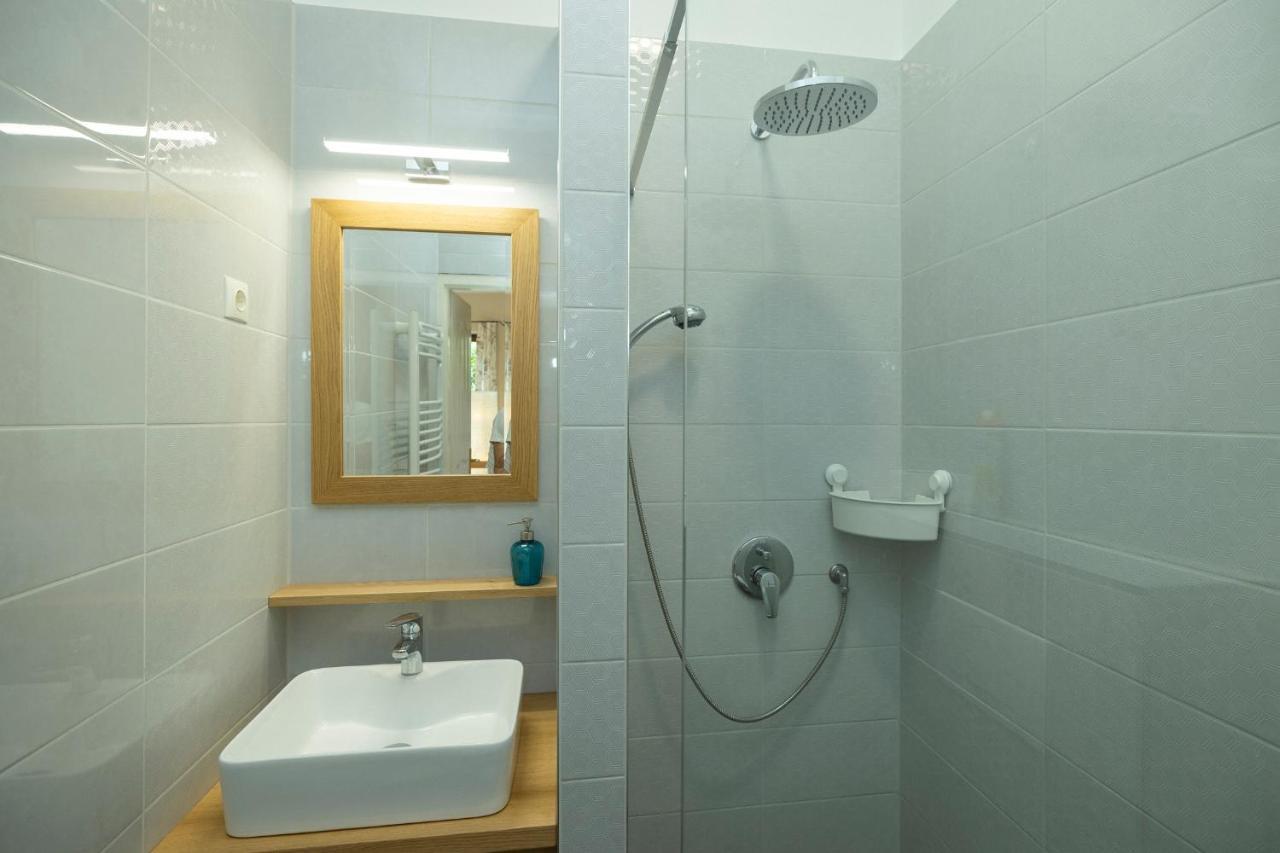 Nemes Apartman Eger Exteriör bild