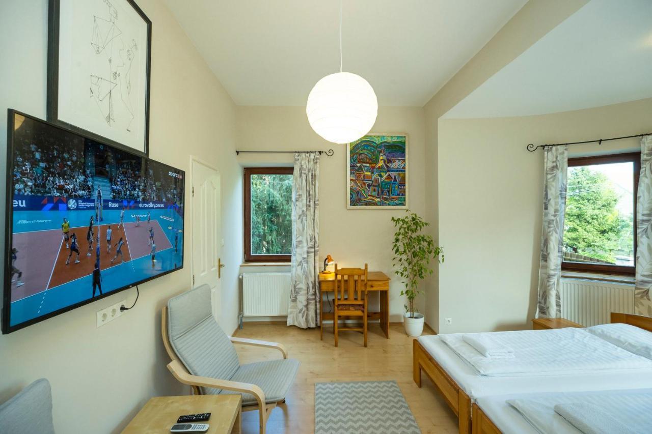 Nemes Apartman Eger Exteriör bild
