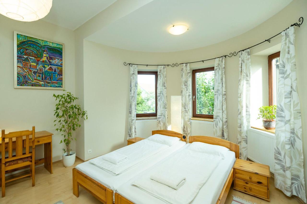 Nemes Apartman Eger Exteriör bild