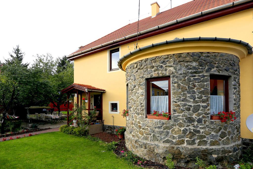 Nemes Apartman Eger Exteriör bild